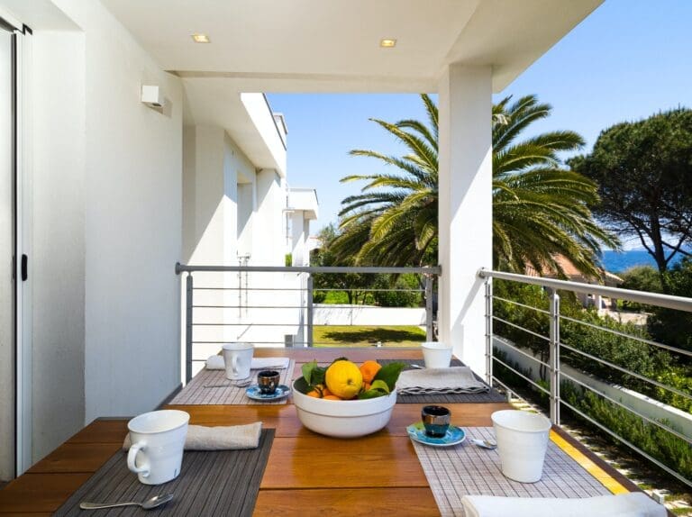 Rent Villa Peridot Bristlecone Italy