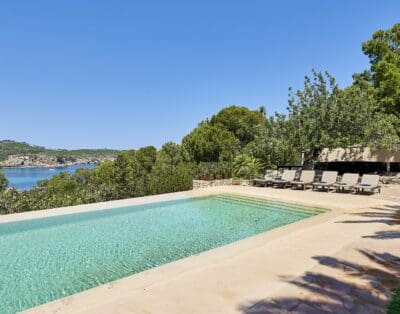 Rent Villa Pineapple Nandi Ibiza