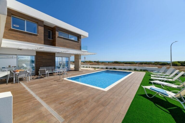 Rent Villa Pink Conifer Cyprus