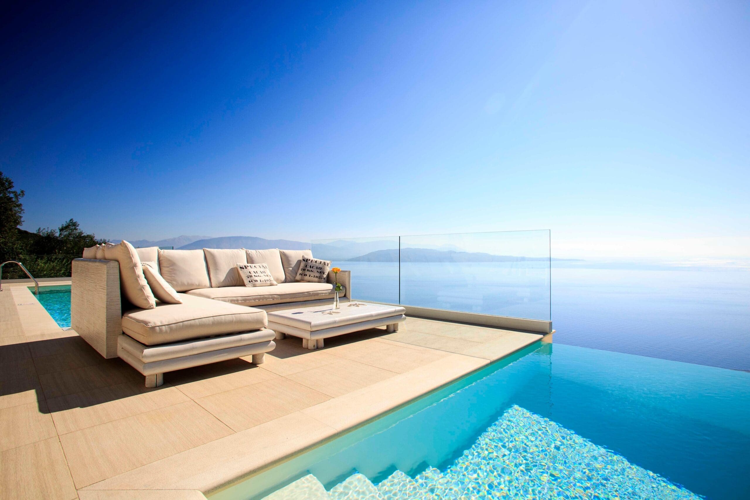 Rent Villa Powder Crepemyrtle Corfu