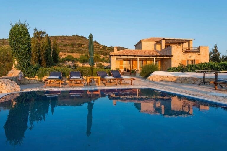 Rent Villa Preeminent Holy Greece