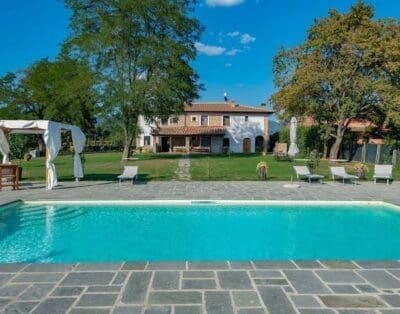 Rent Villa Psychedelic Ramin Tuscany