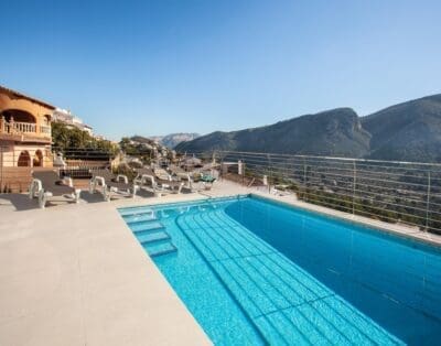 Rent Villa Purpureus Cherry Spain