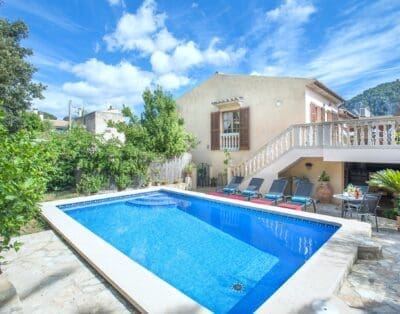 Rent Villa Quality Cooperative Balearic Islands