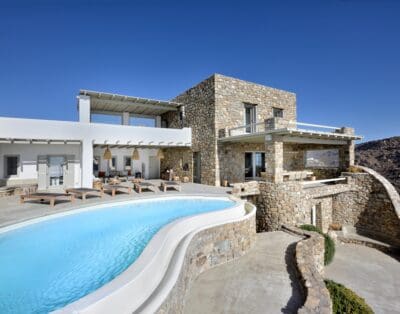 Rent Villa Rackley Garnet Mykonos