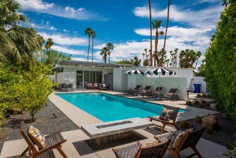 Rent Villa Rajah Bombax Palm Springs