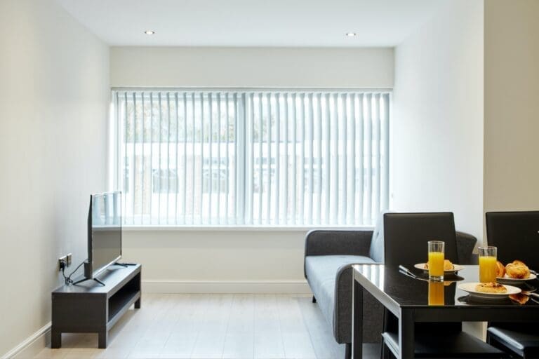 Rent Villa Red-Tangelo Crabwood Derbyshire