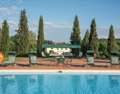 Rent Villa Red-Tangelo Iris Tuscany