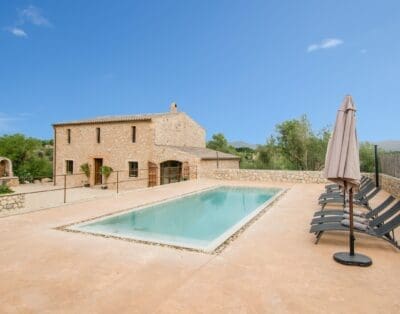 Rent Villa Rocket Wellingtonia Mallorca