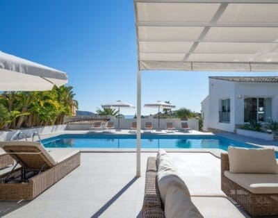 Rent Villa Rose Salt Spain