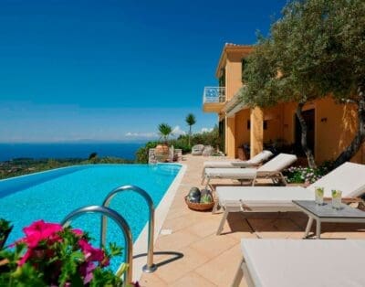 Rent Villa Rufous Axlewood Lefkada