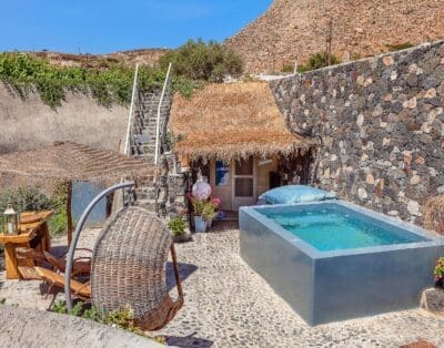 Rent Villa Rum Bombax Santorini