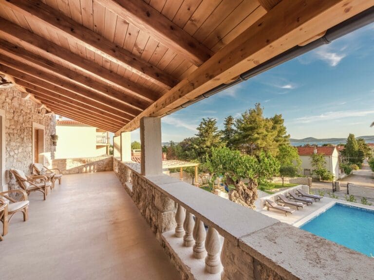 Rent Villa Rum Juniper Zadar