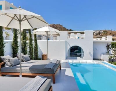 Rent Villa Saffron Willow Mykonos