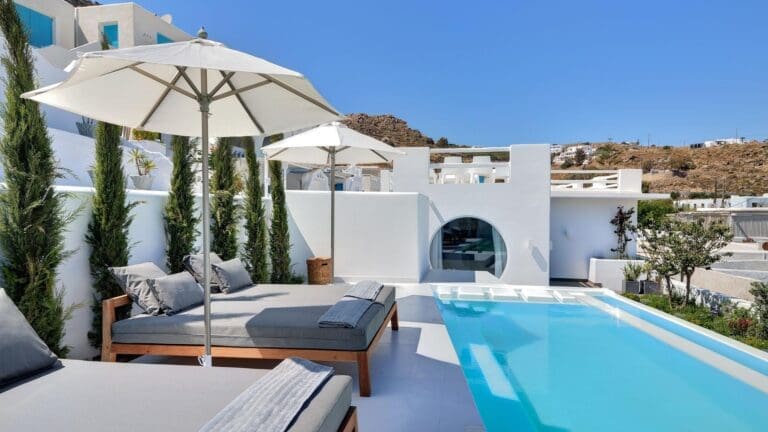 Rent Villa Saffron Willow Mykonos