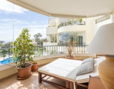 Rent Villa Salle Mescal Spain