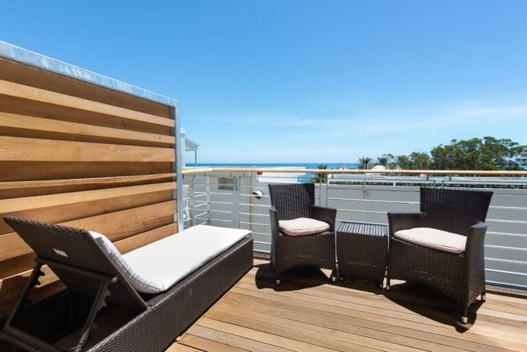 Rent Villa Sapphire Feather South Africa