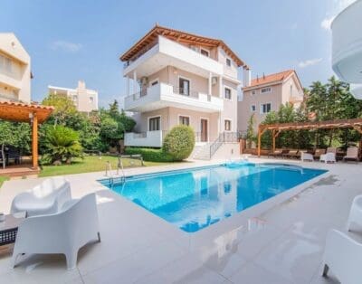 Rent Villa Satin Red Phantom Lefkada