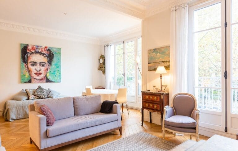 Rent Villa Satisfactory Dreamy Paris