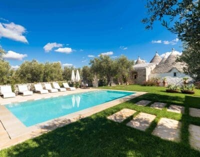 Rent Villa Sepia Silverbell Puglia