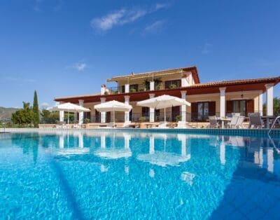 Rent Villa Shimmering Iris Zakynthos