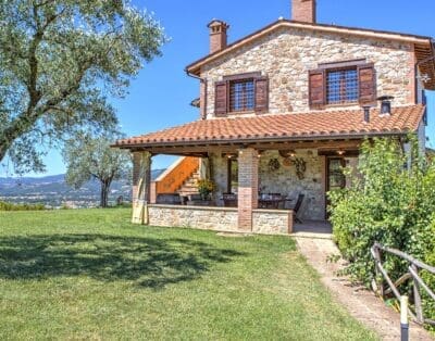 Rent Villa Shimmering Triangle Umbria