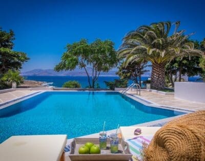 Rent Villa Silk Kōlea Greece