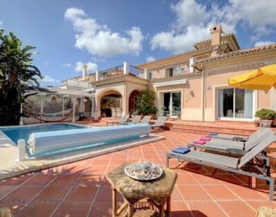 Rent Villa Sisterly Ebullient Spain