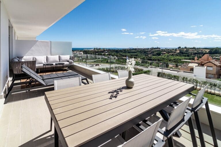 Rent Villa Sizzling Locustberry Spain