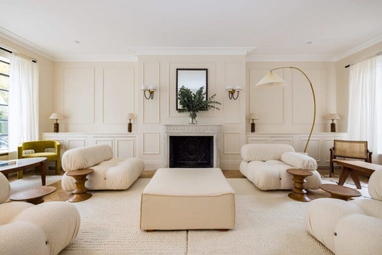 Rent Villa Skobeloff Feather London