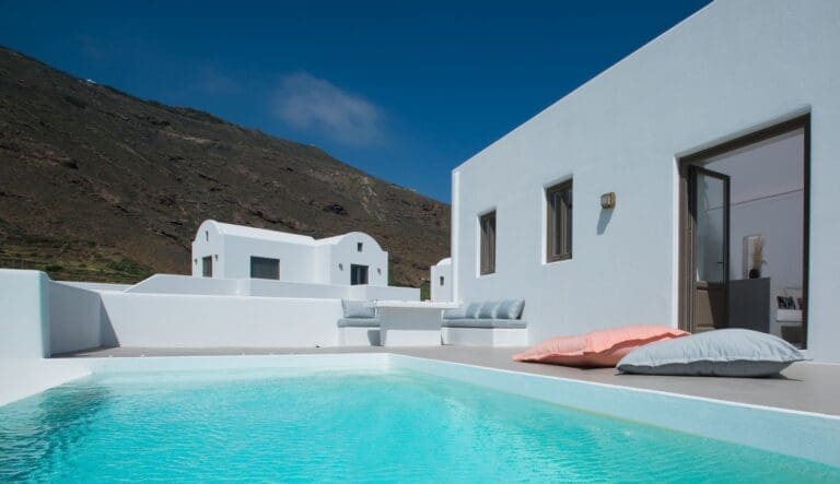 Rent Villa Space Giddy Greece