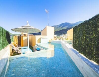 Rent Villa Spartan Cacao Spain