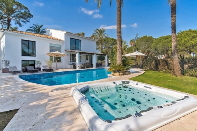 Rent Villa Sporting Chipper Spain