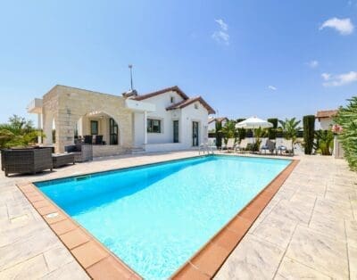 Rent Villa State Kangaroo Cyprus