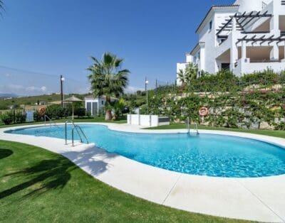 Rent Villa Straw Nigella Spain