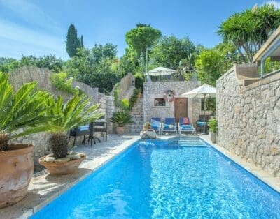 Rent Villa Sultry Rufous Balearic Islands