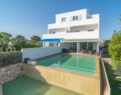 Rent Villa Superiority Acai Mallorca