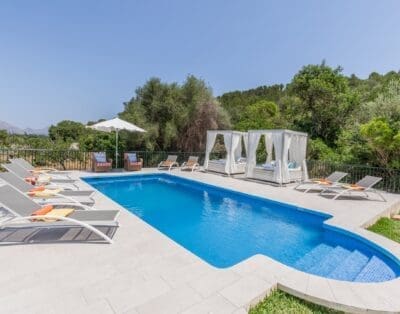 Rent Villa Teeming Beefwood Balearic Islands