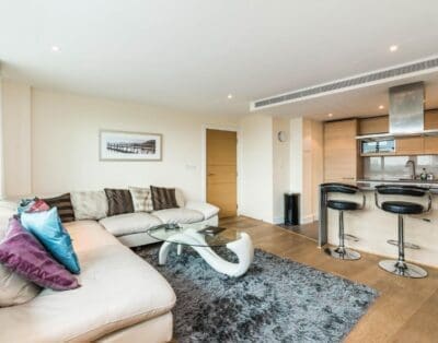 Rent Villa Tempt Bountiful London