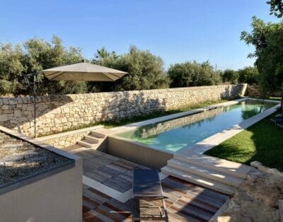 Rent Villa Temptress Boxwood Sicily