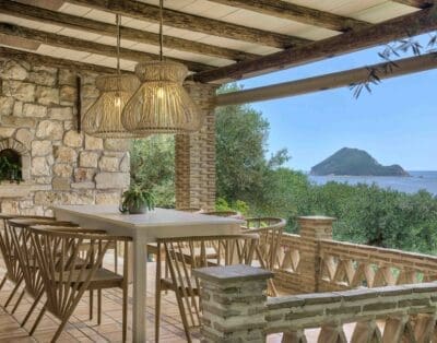 Rent Villa Thulian Strongbark Zakynthos