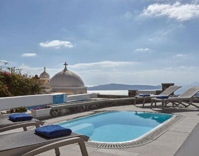 Rent Villa Tiffany Summers Santorini