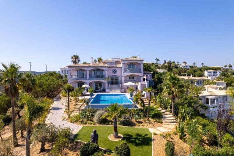 Rent Villa Topaz Orangebark Algarve