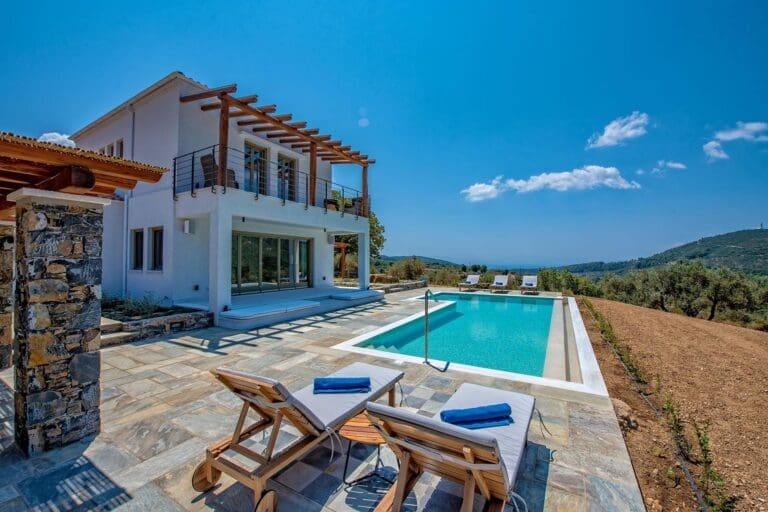 Rent Villa Tumbleweed Chrysanthemum Greece