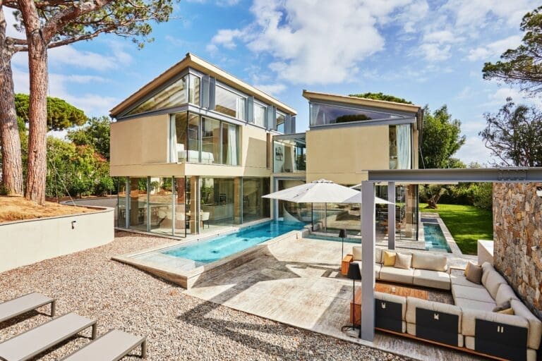 Rent Villa Ultra Coffee France