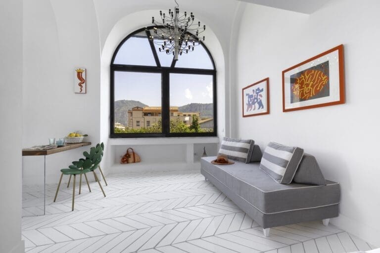 Rent Villa Unbelievable Sparkly Italy