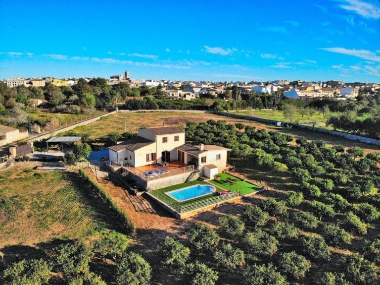 Rent Villa Uncritical Pike Balearic Islands