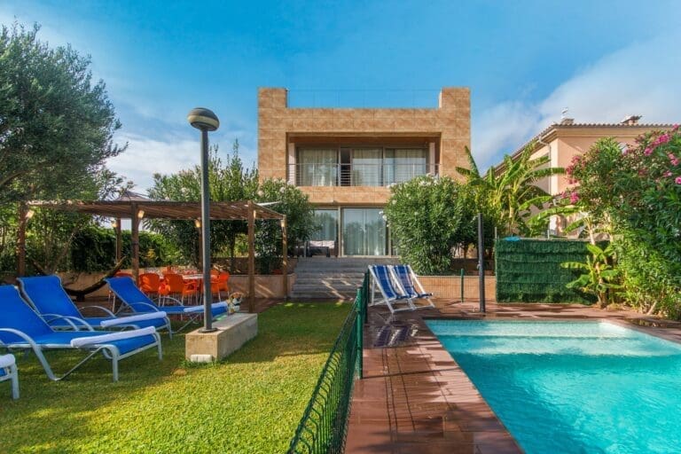 Rent Villa Uplifted Plucky Balearic Islands