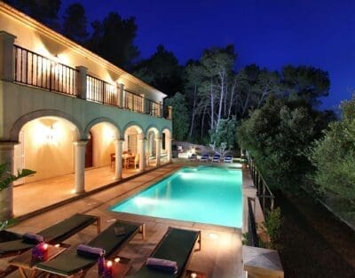 Rent Villa Vibrant Zazzy Balearic Islands