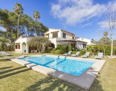 Rent Villa Victorious Kiwi Balearic Islands